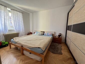 Na predaj 2 izbový byt vo Valaskej,balkón,rekonštrukcia - 12