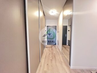 Na prenájom modrený 2 izbový byt s 2 parkovacími miestami -  - 12