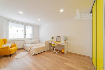 SRA I 3-izbový byt s veľkorysou výmerou po nadštandardnej re - 12