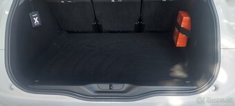 Citroën C4 Picasso 1.6.HDI kúpené v SR - 12