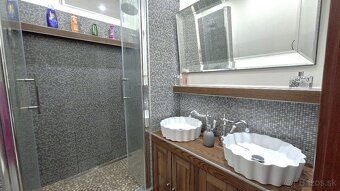 REZERVOVANÉ - 3.-izbový byt s loggiou po  rekonštrukcii - 12