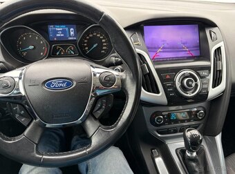 Ford Focus 1.6 EB 110kw TOP VÝBAVA - 12