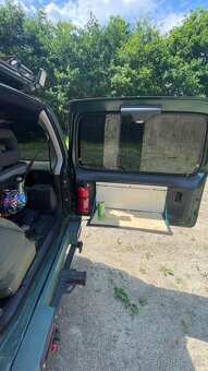 Suzuki Jimny 2013 1.3 benzín - 12