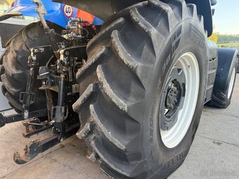 Zemědělský traktor New Holland T8.360 rok výroby 2013 PowerS - 12