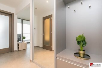 Prenájom 2 izbový byt, 77 m2, Eurovea, Pribinova ul, Staré m - 12