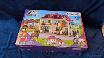 Veľká stajňa koní  42706 – Schleich Horse Club - 12