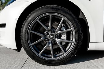 Tesla Model 3 SR+| 208 kW|60 kWh|Premium Connectivity l DPH - 12