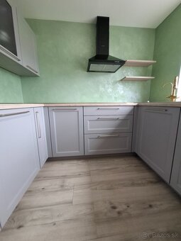 Na predaj krásny byt po novej, kompletnej rekonštrukcii - 12
