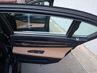 Predám BMW 730d - 12