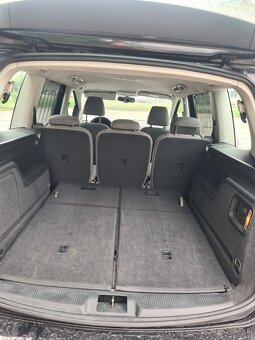 Seat Alhambra 2,0tdi 103kw rok 2015 7miestne - 12