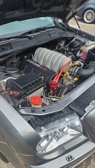 Chrysler 300c SRT8 6.1 V8 320kW - 12