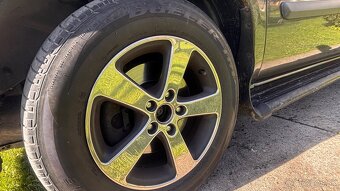 Predám Chrysler Grand Voyager 2,8 CRD - 12