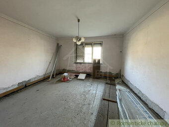 Rodinný dom na polosamote v obci Rastislavice– pokoj, tich - 12