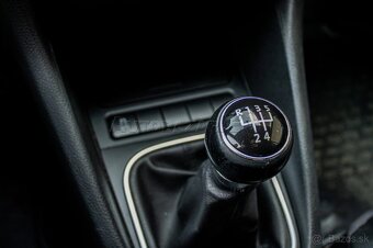 VW golf 1.6 TDi 77KW - 12