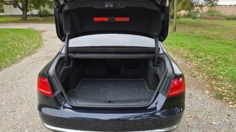 Audi A8 - 12