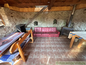 Chalupa v horskej obci Krokava - 12