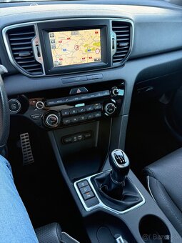 Kia Sportage 2.0CRDi GT-Line - 12