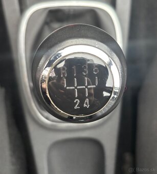 Predam Opel Corsa - 12