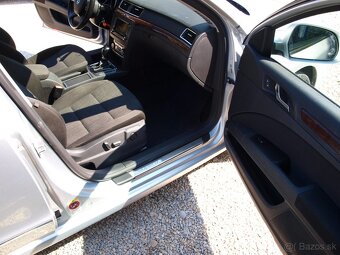 Škoda Superb 1.8 TSI Elegance DSG - 12