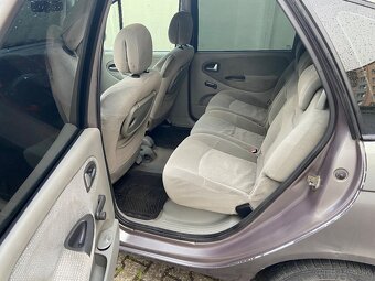 Renalt scenic 1.6 16v rok. 2003 - 12