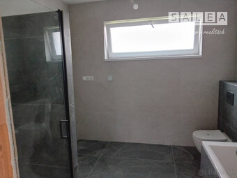 Moderný bungalov, 536m2, Karasová ulica Senec - 12