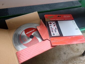 Rezačka na dlažbu - 12