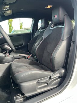 Toyota Yaris 1.6 Turbo GR Four 4WD Dynamic - 12