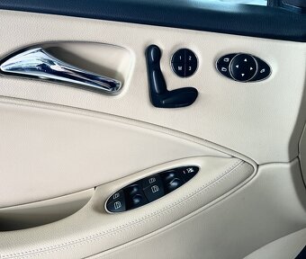 Mercedes-Benz CLS320CDI AMG Optic Automatic - 12