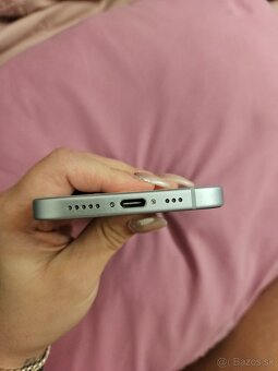 Iphone 15 - 12