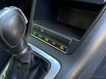Volkswagen Tiguan 2.0tdi 130kw dsg 4x4 DCC ťažné - 12