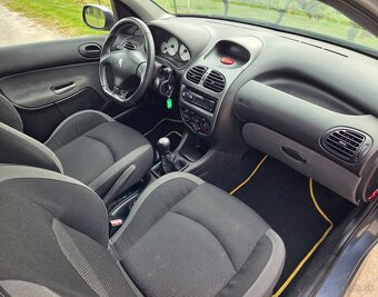 Peugeot 206 1.4 55KW/75 koní R.V.01/2006 - 12