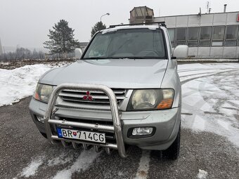 Mitsubishi Pajero 2.5 TD - 12