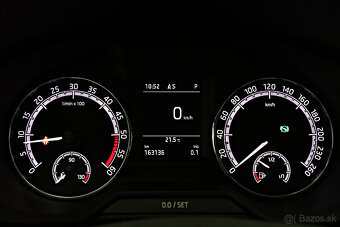 Škoda Octavia Combi 2.0 TDI DSG Executive - 12