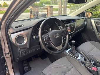 Toyota Auris  1.6 97kW 78.000km - 12