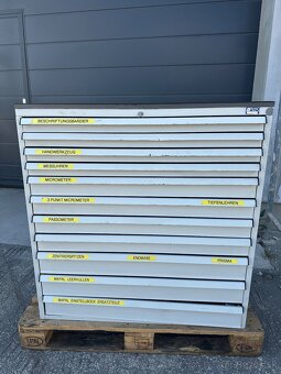 Skrina na naradie - 12