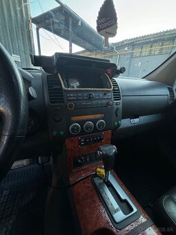 Nissan Navara D40 2.5 DCi 128kw 4x4 - 12