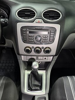 Predám Ford Focus combi 2 facelift - 12