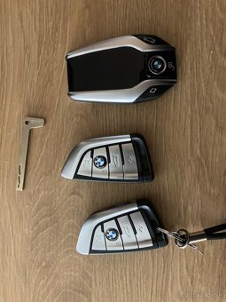 BMW Rad 5 540i xDrive M-pacet - 12