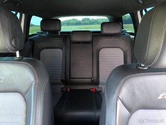 VW Passat variant B8 R-line - 12