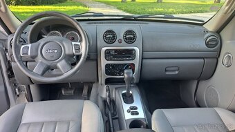 Jeep Cherokee 2,8 CRD - 12
