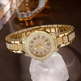 Zlaté dámske hodinky s náramkom, prsťeňom, náhrdelníkom a .. - 12