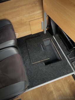 Autokaravan Renault Master . Obytná dodavka - 12
