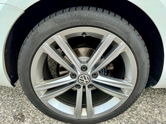 Volkswagen Golf 7 FL 2.0 TDI 110KW DSG 4MOTION - 12