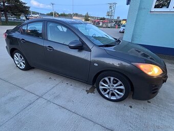 Mazda 3 - 12
