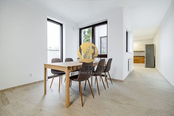 Na PRENÁJOM priestranný 4 izbový byt pri rieke, novostavba s - 12