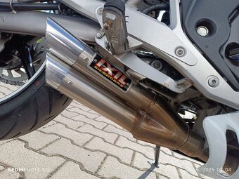 Kawasaki ER6n - 12