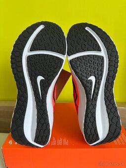Bezecke tenisky Nike Downshifter - 12