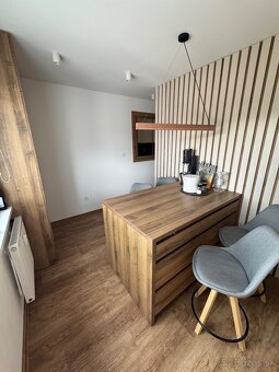 Na predaj krásny 3-izbový byt (66 m²) po kompletnej rekonštr - 12