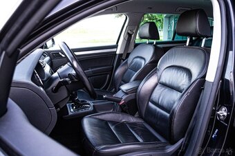 Škoda Superb Combi 2.0 TDI CR 170k Elegance DSG - 12