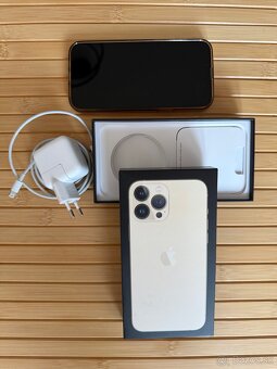- PREDANÉ- iPhone 13 Pro Max 256GB - Zlatý - 12